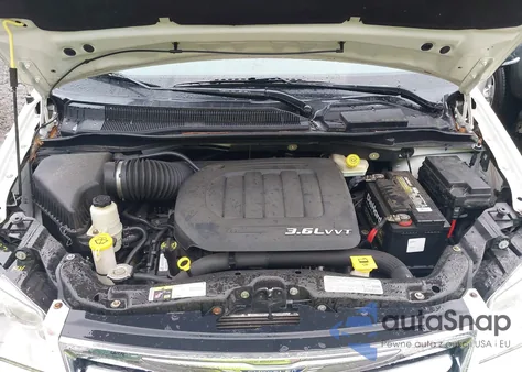 2013 Chrysler Town & Country Touring-L из США, поврежденный, VIN 2C4RC1CG2DR726659